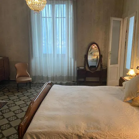Apartamento Maria 3 *